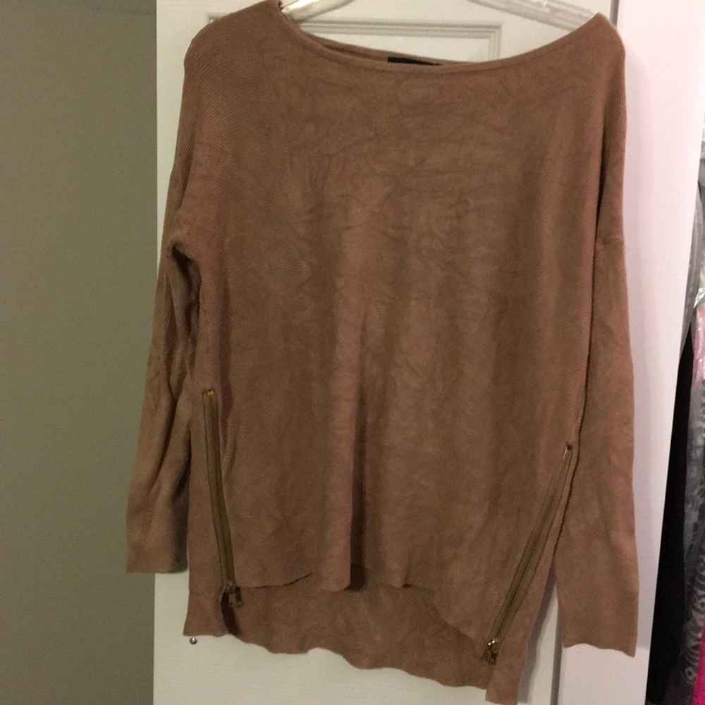 Light brown side zippered sweater